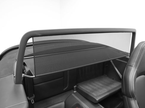 Certified 2025 Porsche 911 Carrera S RWD image 33