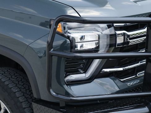 Used 2026 Chevrolet Silverado 3500 LTZ w/ LTZ Convenience Package AWD/4WD image 27
