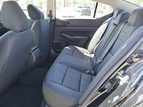 Used 2025 Nissan Altima 2.5 S image 4