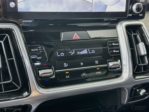 Certified 2022 Kia Sorento SX FWD image 15