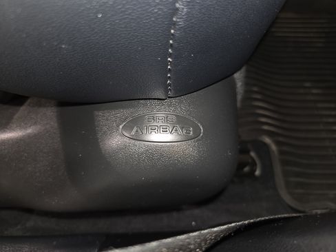 Used 2017 Toyota Camry SE w/ Moonroof Package FWD image 45