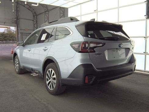 Used 2022 Subaru Outback Premium image 33