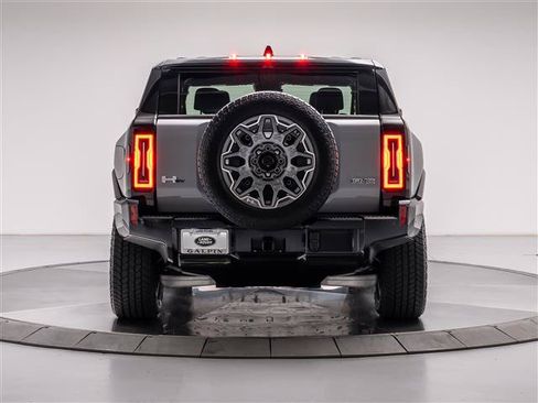 Used 2025 GMC Hummer EV 3X AWD/4WD image 4