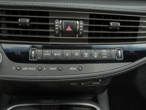 Used 2018 Lexus LS 500 AWD w/ Interior Upgrade Package image 31