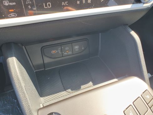 Certified 2026 Kia Sportage SX FWD image 25