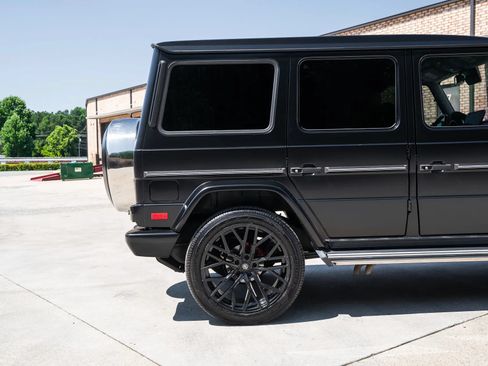 Used 2016 Mercedes-Benz G 550 image 12