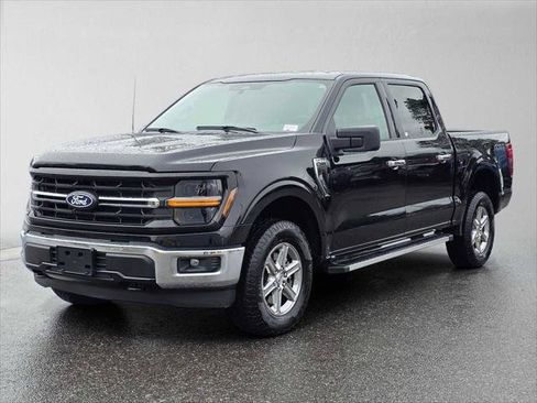 Used 2025 Ford F150 XLT w/ Equipment Group 301A Standard AWD/4WD image 7