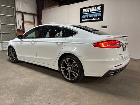 Used 2019 Ford Fusion Titanium image 12
