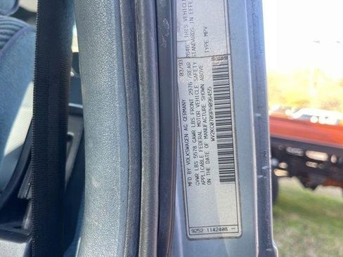 Used 1993 Volkswagen Eurovan GL image 32