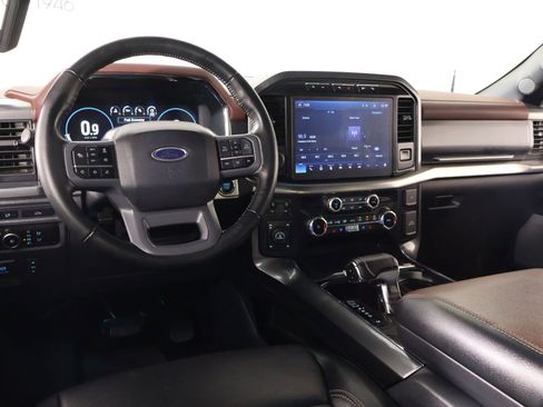 Used 2023 Ford F150 Lariat image 2