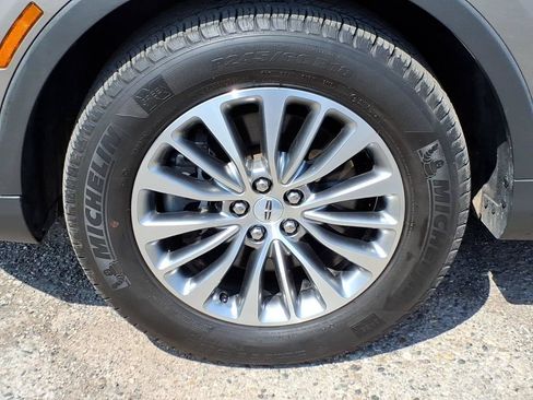 Used 2016 Lincoln MKX Select w/ Climate Package AWD/4WD image 9