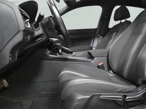 Used 2023 Honda Civic Sport image 16