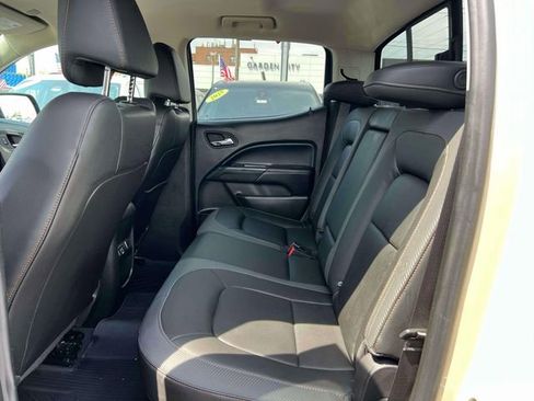 Used 2022 GMC Canyon AT4 AWD/4WD image 13
