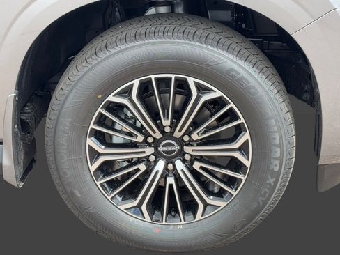 New 2026 Nissan Armada Platinum image 9