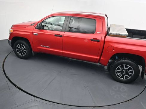 Used 2015 Toyota Tundra SR5 w/ TRD Off Road Package AWD/4WD image 24