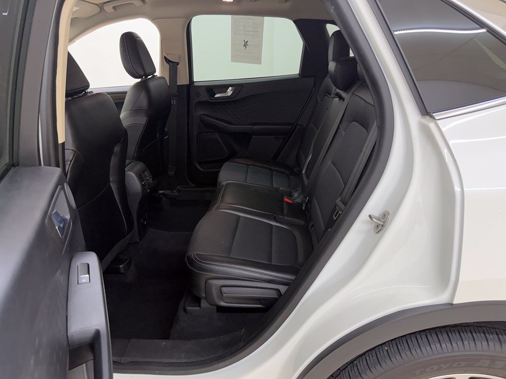 Used 2020 Ford Escape Titanium AWD/4WD image 15