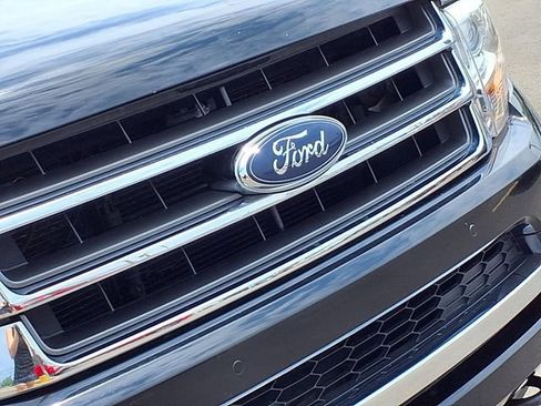 Used 2017 Ford Expedition EL Limited w/ Equipment Group 301A AWD/4WD image 36