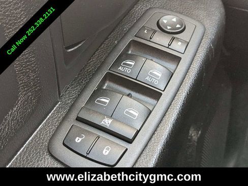 Used 2022 RAM 1500 Tradesman w/ Chrome Appearance Group image 22