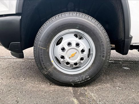 New 2026 Chevrolet Silverado 3500 W/T w/ WT Convenience Package AWD/4WD image 10