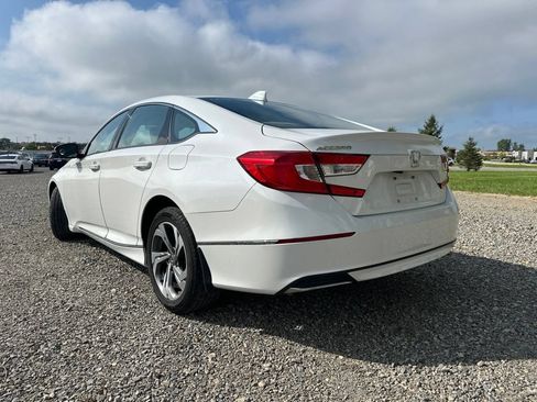 Used 2018 Honda Accord EX-L image 9