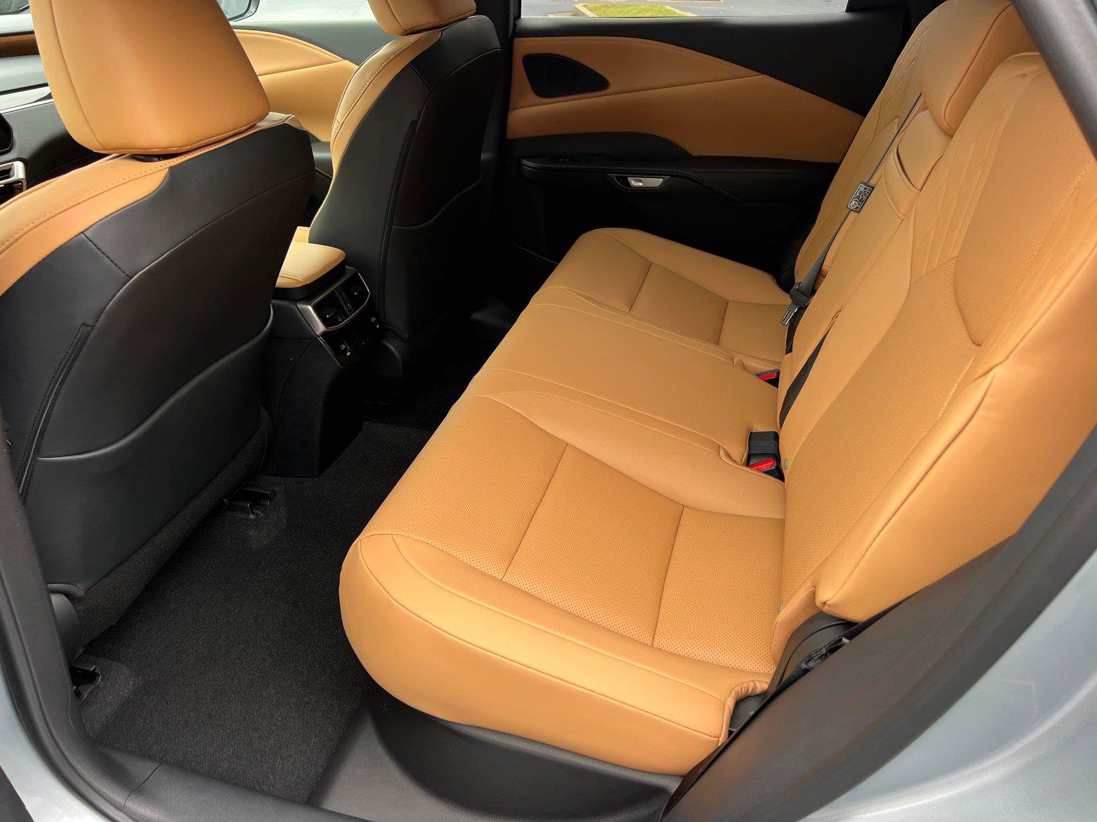New 2026 Lexus RX 350 FWD image 14