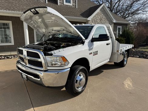 Used 2015 RAM 3500 Tradesman w/ Power & Remote Entry Group image 22