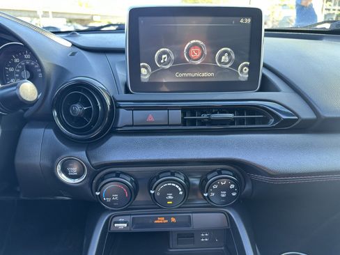 Used 2017 MAZDA MX-5 Miata RF Club image 21