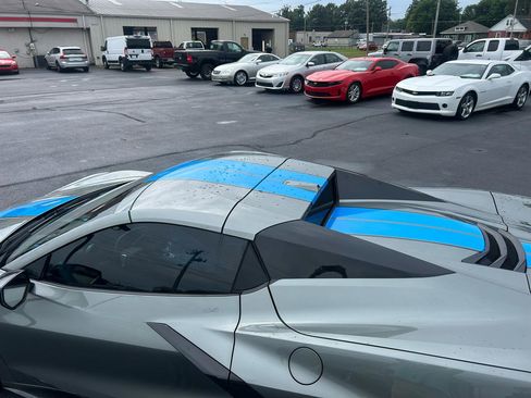 Used 2022 Chevrolet Corvette Stingray Premium Conv w/ Z51 Performance Package RWD image 25