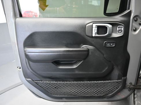 Used 2020 Jeep Wrangler Rubicon image 9