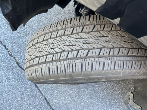 New 2026 Chevrolet Suburban LT w/ Comfort Package image 12