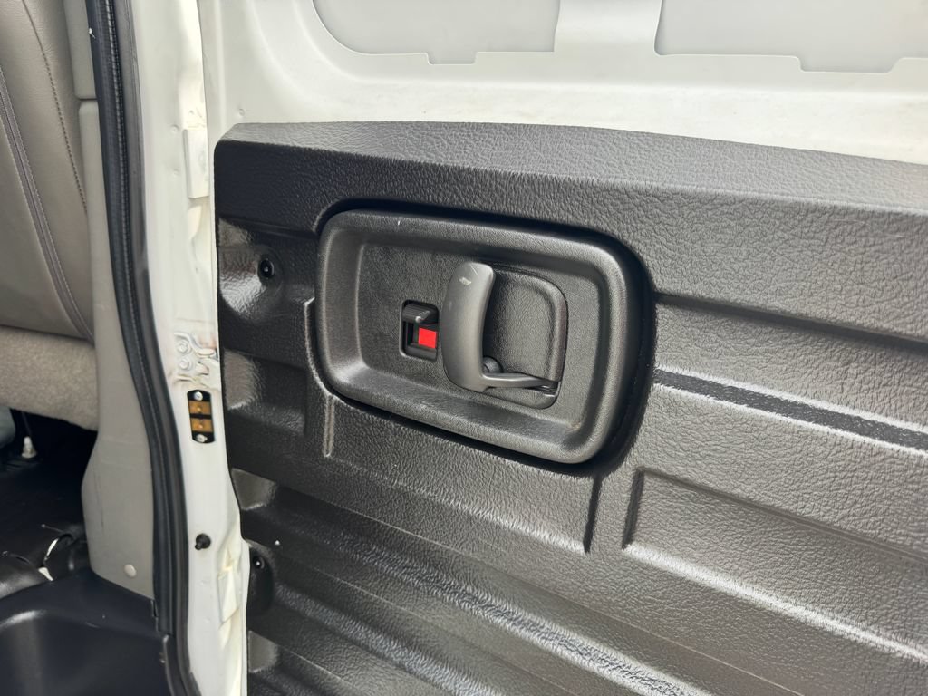 Used 2022 Chevrolet Express 3500 Extended w/ Driver Convenience Package RWD image 32