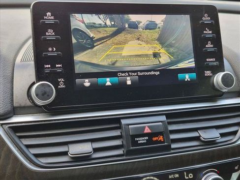 Used 2019 Honda Accord EX image 12