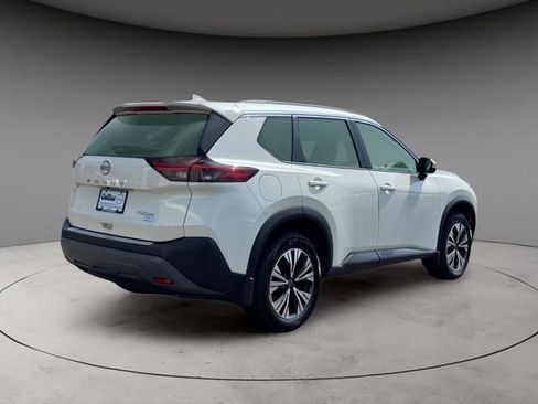 Certified 2023 Nissan Rogue SV w/ SV Premium B Package AWD/4WD image 4