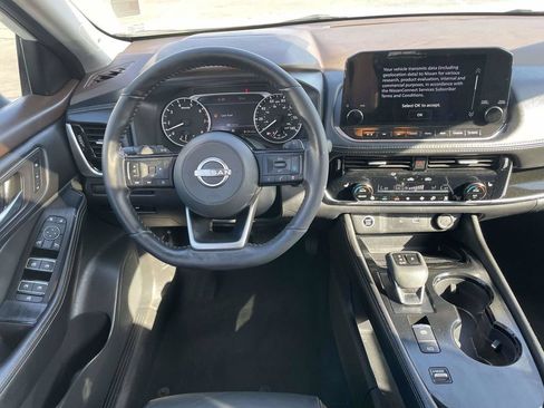 Used 2022 Nissan Rogue SL w/ SL Premium Package FWD image 23