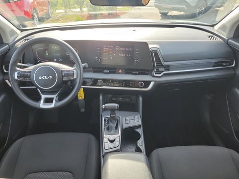 Certified 2024 Kia Sportage LX AWD/4WD image 17
