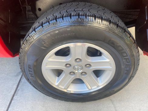 Used 2011 Dodge Dakota Big Horn image 78