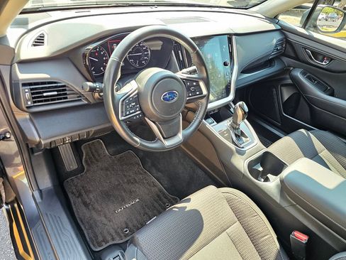 Used 2023 Subaru Outback Premium AWD/4WD image 19