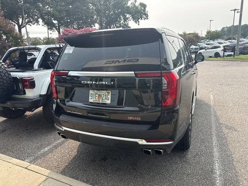 Used 2025 GMC Yukon Denali AWD/4WD image 10
