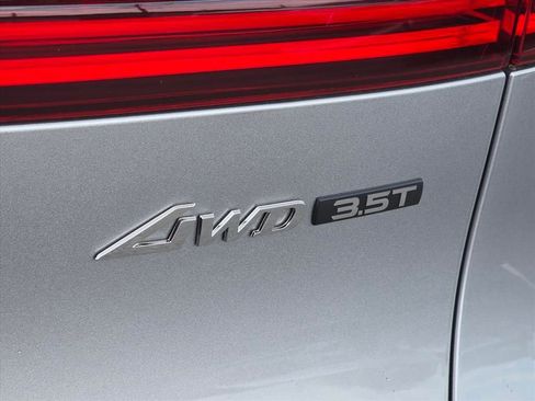 New 2026 Genesis GV70 3.5T Sport Advanced image 10