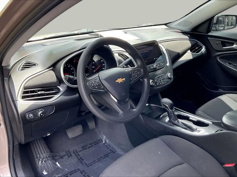 Used 2023 Chevrolet Malibu LT FWD image 14