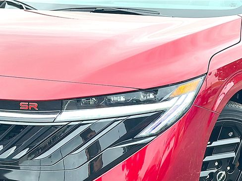 New 2026 Nissan Sentra SR w/ Floor Mat Package FWD image 4