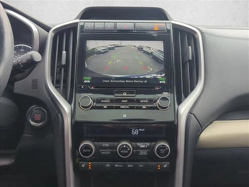 Used 2022 Subaru Ascent Limited w/ Technology Package image 16