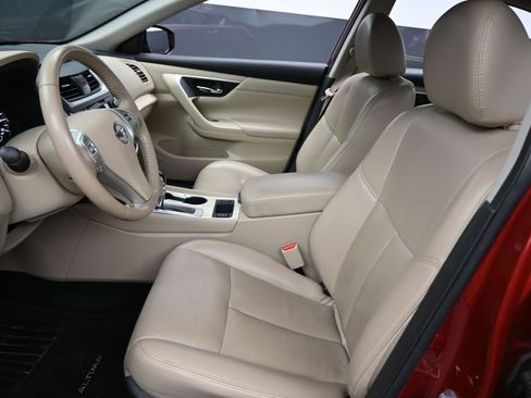 Used 2017 Nissan Altima 2.5 SL w/ 2.5 Technology Package image 10