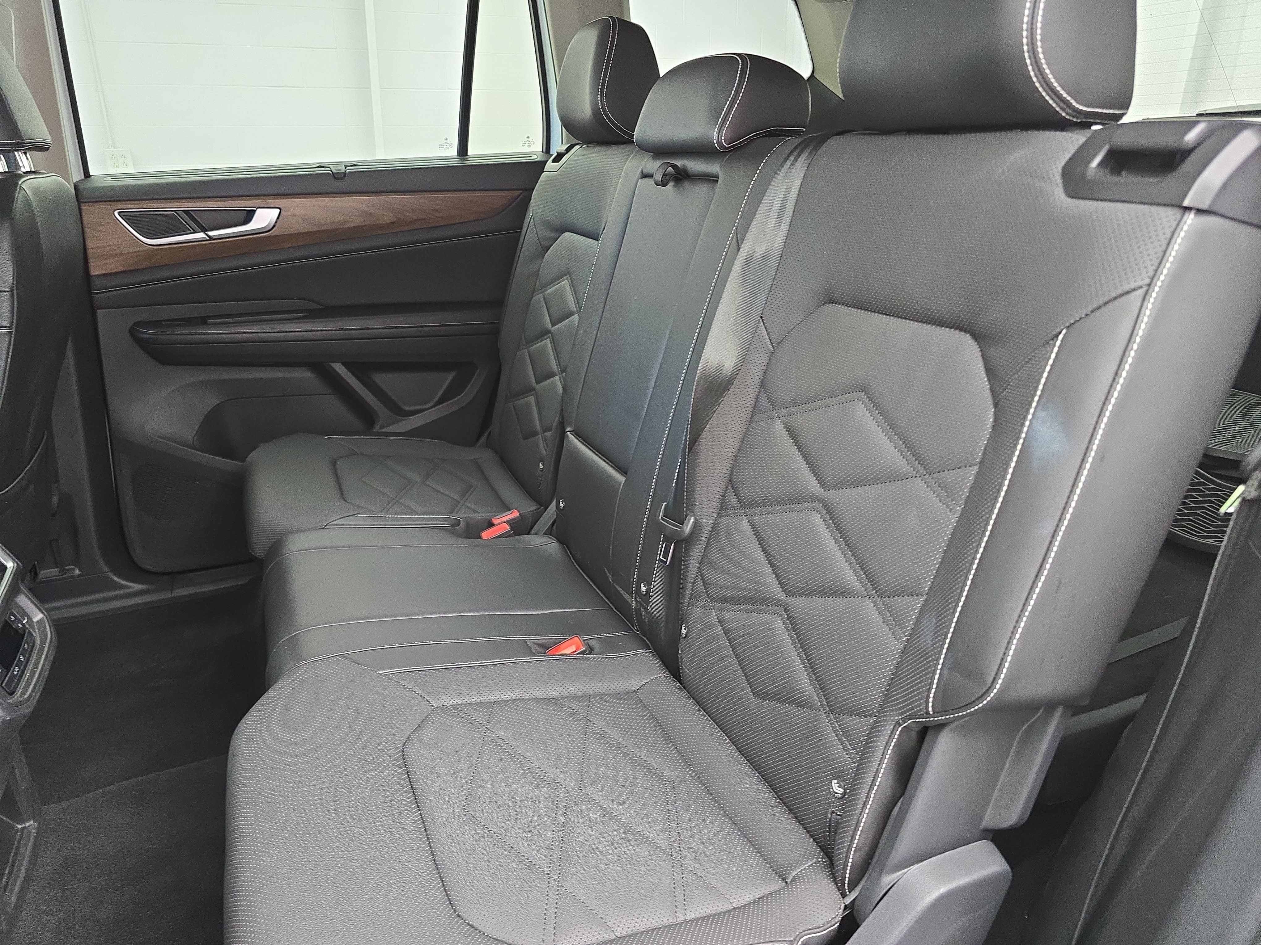 Certified 2024 Volkswagen Atlas SE AWD/4WD image 15