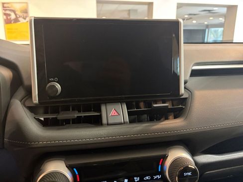 Used 2025 Toyota RAV4 LE image 18