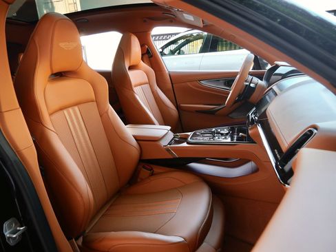 Used 2026 Aston Martin DBX 707 AWD/4WD image 12