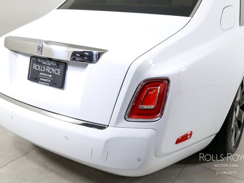 Certified 2024 Rolls-Royce Phantom Sedan RWD image 50