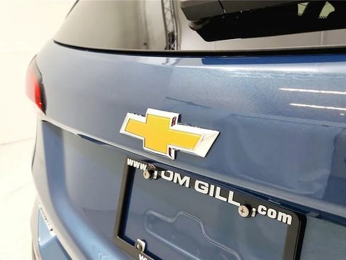 Used 2024 Chevrolet Equinox Premier FWD image 16