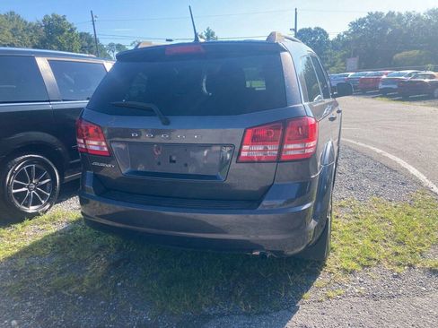 Used 2016 Dodge Journey SE w/ Flexible Seating Group FWD image 7