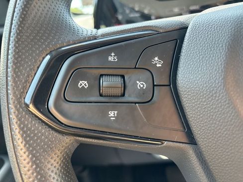 Used 2024 Chevrolet Trax LS w/ LS Convenience Package FWD image 22